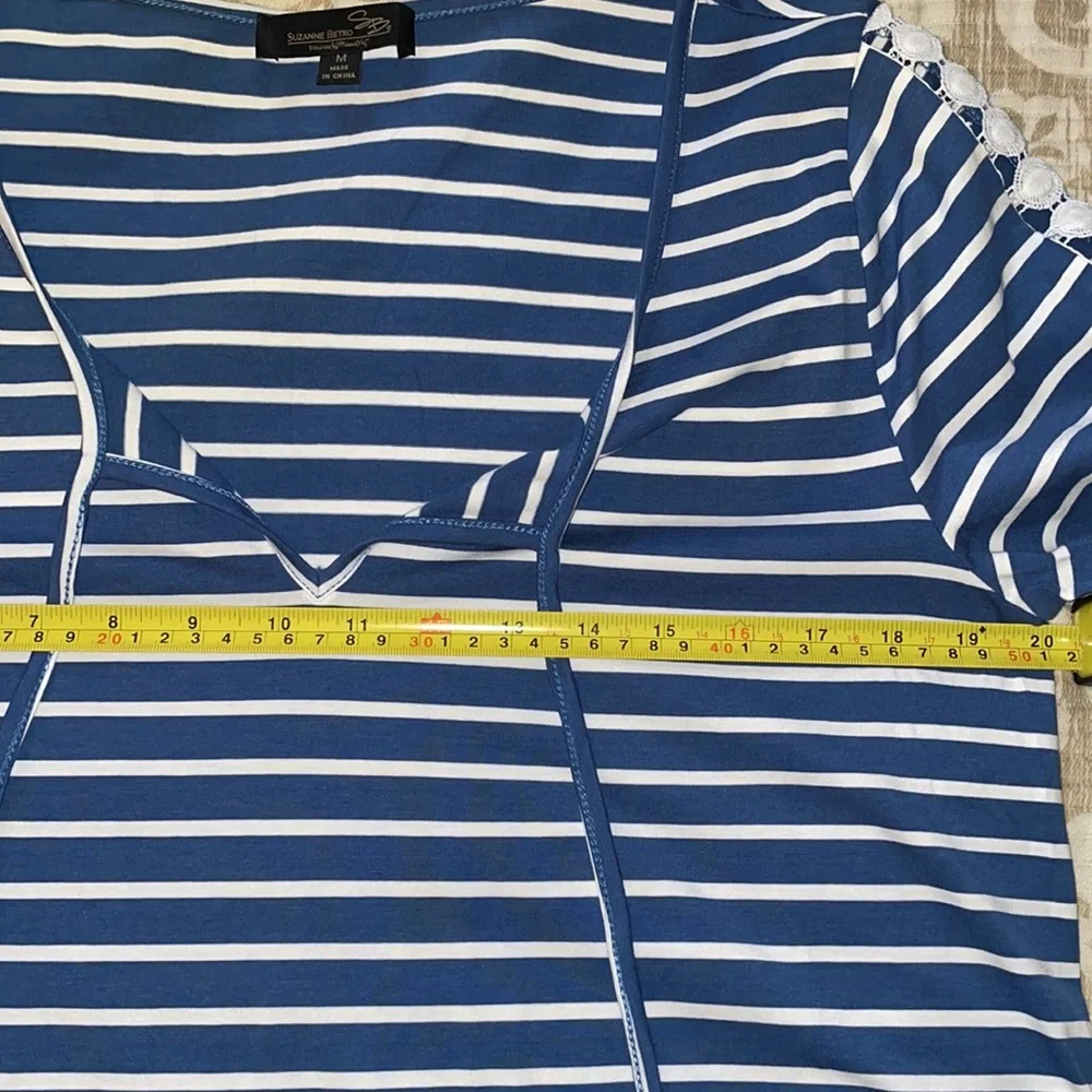 NWOT Slate Blue & White Stripe Crochet-Accent Notch Neck Tunic - Picture 4 of 7